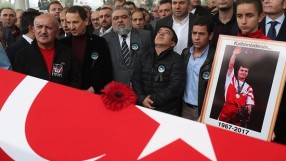 Минута мълчание в турския футбол в памет на Наим 