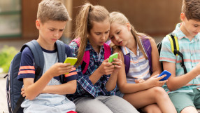 Флорида забранява на деца под 14 г. да използват социални медии