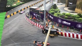 Тежка катастрофа помрачи Гран при на Макао във Формула 3 (ВИДЕО)