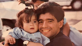 Една година без великия Марадона: Дъщеря му описа 