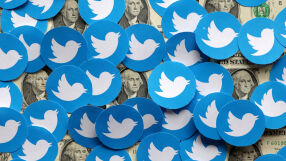 Над 200 млн. имейл адреса са откраднати от Twitter