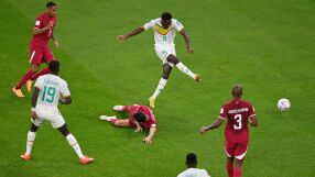 Първи гол, но и втора загуба за Катар на мондиала