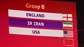 САЩ махна герба на Иран преди мача им в Катар
