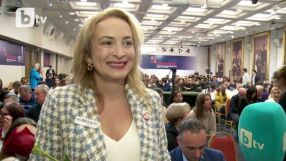 Антоанета Стефанова пред bTV: Горда съм с момичетата (ВИДЕО)