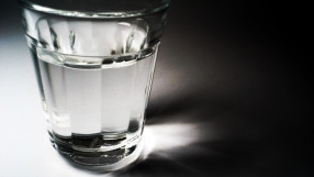 Българите изпили 300 млн. литра минерална вода за 6 месеца