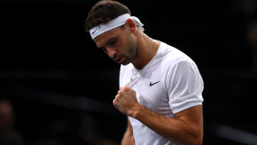 Победата на Гришо над Федерер - в топ 3 на изненадите през сезона