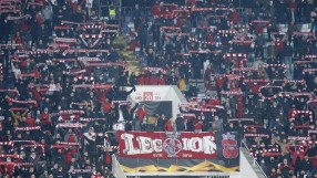 Феновете на ЦСКА призоваха: Пуснете ни на стадиона!
