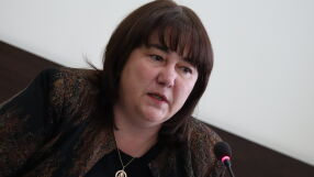 Министър Росица Велкова отказа да внася Бюджет 2023 г.