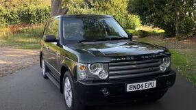 Продават Range Rover на кралица Елизабет II 