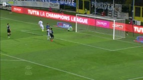 Вижте колко близо бе Александър Тонев до първи гол в Серия 