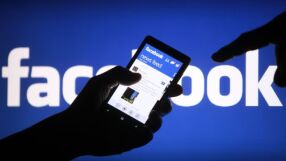 Facebook на 20 години: как гигантът в социалните мрежи достигна 3 млрд. потребители