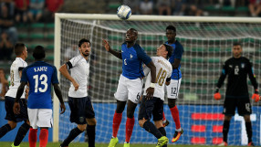 Франция победи Италия в исторически мач с видео повторение (ВИДЕО)