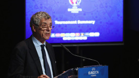 Анхел Мария Вияр се оттегли от битката за президентския пост на УЕФА