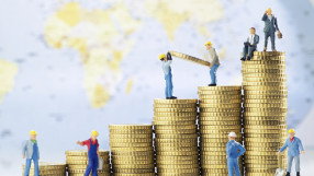 Нуриел Рубини: Очаквам икономически и финансов срив в световен мащаб