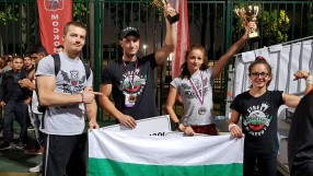 Сребро и бронз за българите на световното по стрийт фитнес