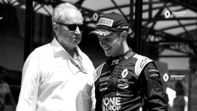 Пилот от Формула 2 загина на пистата Спа