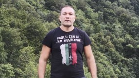 Кубрат Пулев: Честит празник! Да съхраним нашата райска България (ВИДЕО)