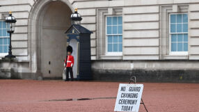Великобритания: Разходите на монархията възлизат на 107,5 млн. лири