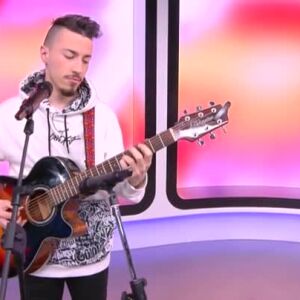 Снимка: Илин Папазян и неговия акустичен разказ за една чакана любов
