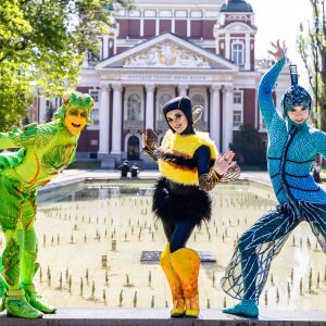 Снимка: Cirque du Soleil е вече тук. Акробатите се разходиха из София