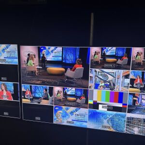 Снимка: Програмата в ефира на bTV за присъединяването на България към еврозоната - изборът...