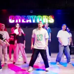 Снимка: На гости на танцьорите от Creators