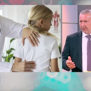 Снимка: "Здрави": Кога и как се откриват гръбначните изкривявания?