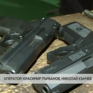 Снимка: Тежестта на отговорността да притежаваш оръжие