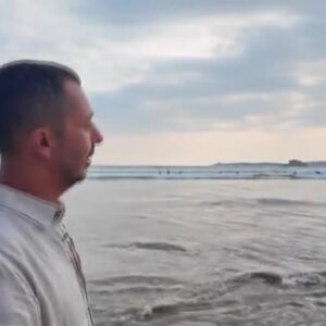 Снимка: Зад кадър с Туджаров: Разходка с бармана Георги
