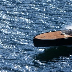Снимка: Frauscher Boats 717 GT – плаването като вятър
