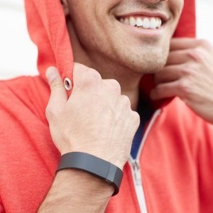 Снимка: Фитнес гривните: Fitbit Force