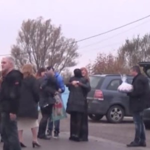 Снимка: Ексклузивни кадри от кръщането на малкия син на Емануела Димитър