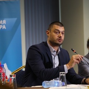 Снимка: Вярвате ли, че "България без цензура" ще защитава българските интереси в Европаламента...
