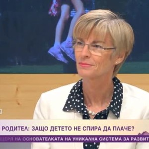Снимка: "Професия родител" - защо детето не спира да плаче?