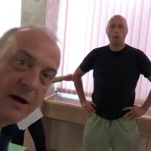 Снимка: "Още от Бягство към победата": Емил шокира Краси Радков със своите екстрасенски...