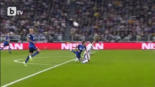 Гол! Ювентус поведе на Монако с 1:0 (ВИДЕО)