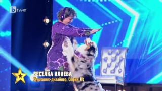 Веселка Илиева танцува с кучето Ади