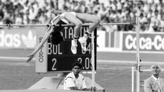 100 години лека атлетика: Най-старият рекорд е български (ВИДЕО)
