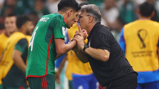 Треньорът на Мексико се засрами и хвърли оставка