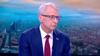 Снимка: Денков: Не знам снощи Борисов на кого се е обаждал и Пеевски кого е притискал