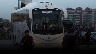 Инцидент с автобуса на Реал на път за Германия