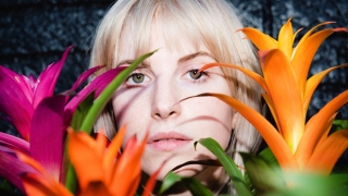 Хейли Уилямс се завърна соло, оставяйки Paramore в миналото
