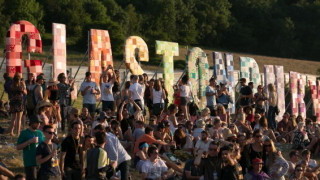 "Glastonbury" обяви пълния списък с изпълнители