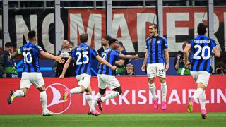 Интер шокира Милан за 11 минути и гледа към Истанбул (ВИДЕО)