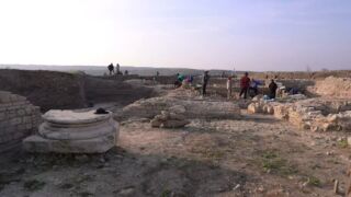 Снимка: Тайните на Рациария: Археолози разкриха най-голямата римска баня от всички епохи (ВИДЕО)