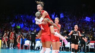 Турция е на европейския волейболен връх за първи път (ВИДЕО)