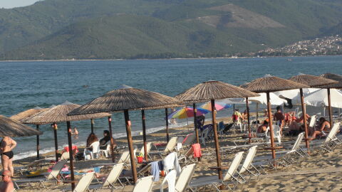 Снимка: Хиляди българи избраха Гърция за Великден: Колко струва 6-дневна почивка?