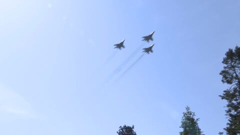Снимка: На 250 м височина с 600 км/ч: Изтребители МиГ-29 прелетяха над София (ВИДЕО)
