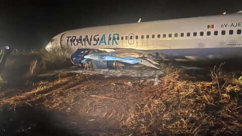 Снимка: Отново катастрофа със самолет на „Боинг“, 11 души са ранени (СНИМКИ и ВИДЕО)