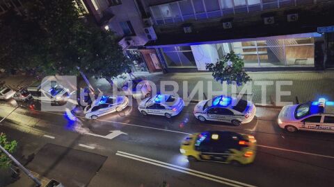 Снимка: 6 патрулки и „Жандармерия“ в центъра на София заради кандидат за депутат